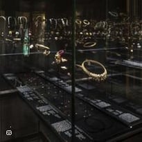 Galerie des Bijoux avec Collections et Expositions