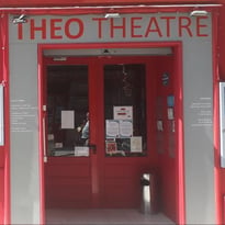 Théo Théâtre Paris