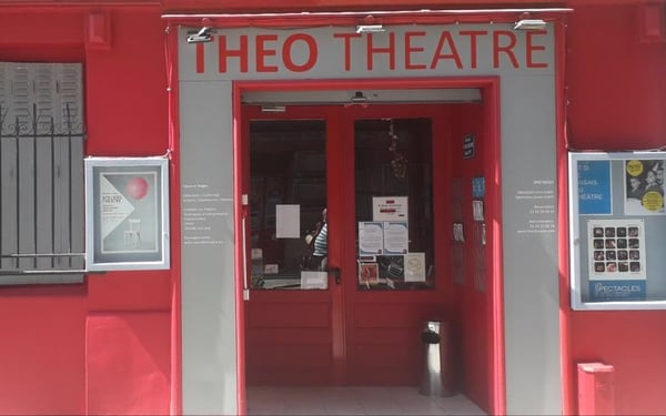 Théo Théâtre Paris