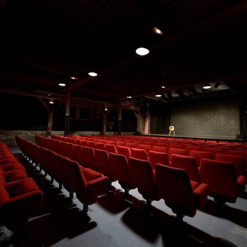 Théâtre La reine blanche 1