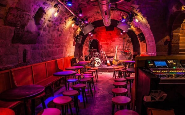 Le Caveau des Oubliettes