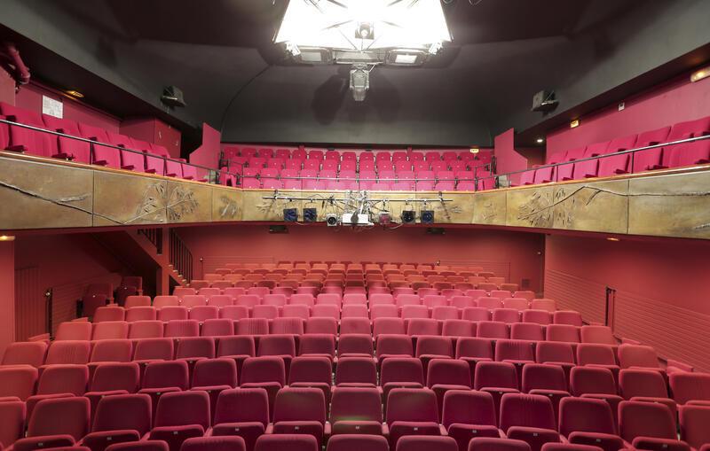 Théâtre actuel la bruyère 1