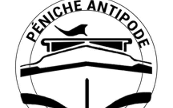 Péniche antipode
