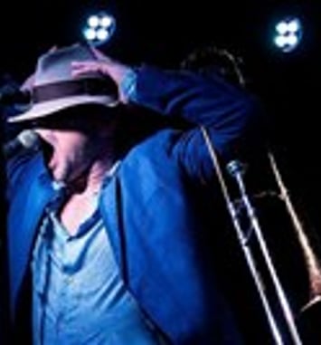 Paddy Sherlock & The Swinging Lovers