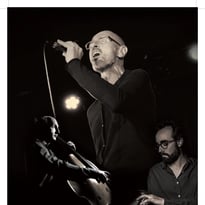 Jeff Vinolo Trio / Par ici... Ici c'est Paris