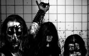 Darvaza, Merrimack, Helleruin, Detresse