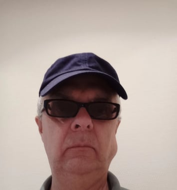 Je vous sers un Vers ou le Vers est ma Couleur Préférée