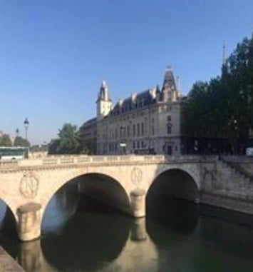 Tribunal de commerce (île de la CITE)