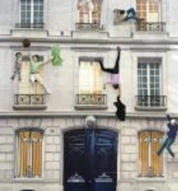 Leandro Erlich