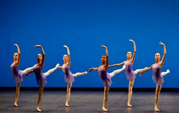 Démonstrations de l'École de Danse