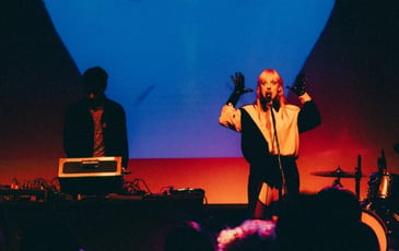 Gris Futuro live