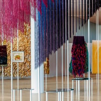 Exposition 'Olga de Amaral' à la Fondation Cartier