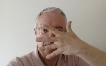 Escapades et estocades (par le poète Eric ENDERLIN)