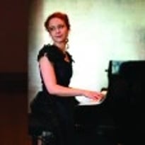 Anna Khmara et Sonya Zholobova