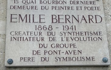 Visite d'un atelier d'artiste peintre situé dans une cour classée monument historique l'Île Saint-Louis