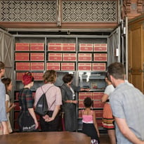 Visite guidée des Grands Dépôts des Archives nationales pour le public famille (enfants de 7 à 15 ans accompagnés de leurs parents)