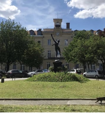 Découverte de l'hôpital Sainte-Anne et de son Musée d'Art et d'Histoire