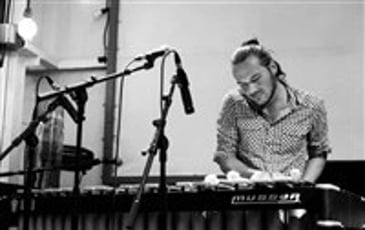 Nicholas Thomas Swing Group
