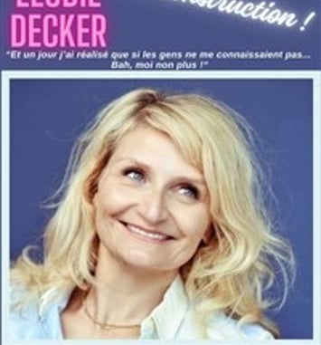 Elodie Decker dans En construction