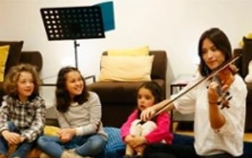 Solesne Loy, Mystère au concert