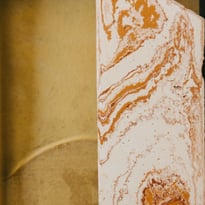 Visites et ateliers en lien avec le Contrepoint d'Anthony Guerrée, Tisser la terre : empreintes et matières