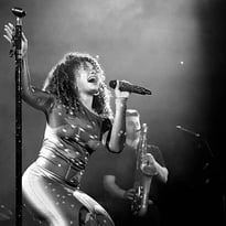 Ella Eyre