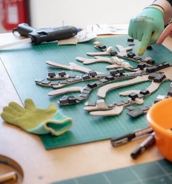Les Fabricateurs, « Du déchet à l'œuvre d'art »