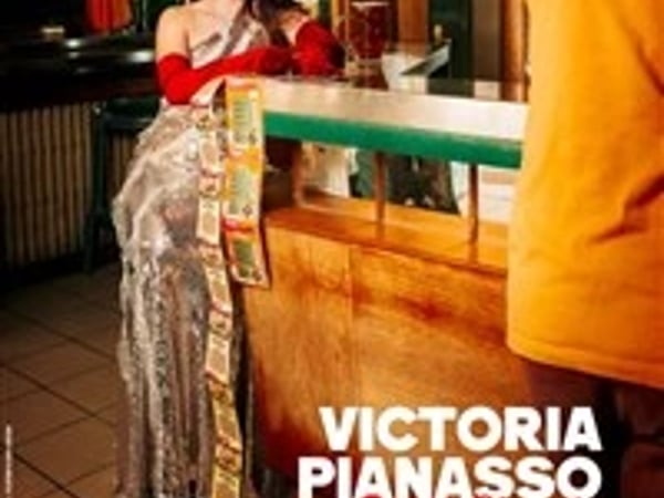 Victoria Pianasso dans Reste simple