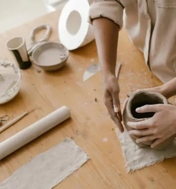 Atelier découverte du modelage de la terre