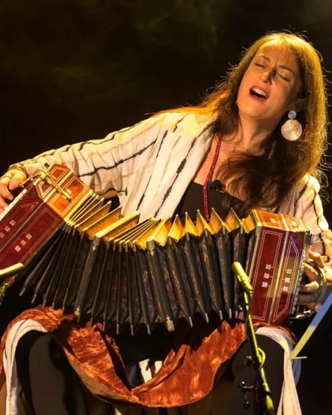 La Petite Heure by... Le Ninon Valder Ensemble