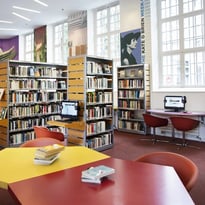Accès libre à la médiathèque