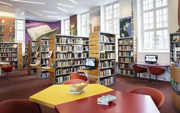 Accès libre à la médiathèque