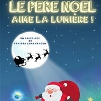Le Père Noël aime la lumière !