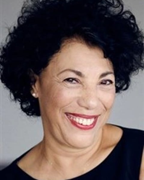 Malika Bellaribi, mezzo-soprano : Regard de Femme