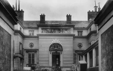 Visite de l'hôtel Gouthière