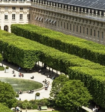 Histoire de la cour d'honneur du Palais-Royal et de ses sculptures