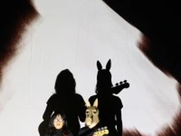 Cheval ou l'Histoire d'un Roi Moche (Hyper Moche)