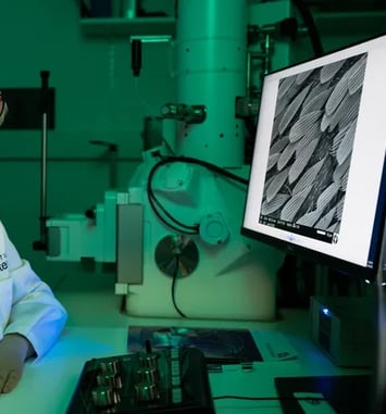Visite de la plateforme de BioImagerie Ultrastructurale de l'Institut Pasteur
