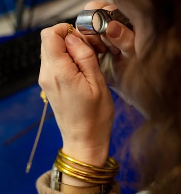 Expertise gratuite d'objets (bijoux, montres)