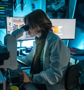 Visite de la plateforme Technologique Bioimagerie Photonique de l'Institut Pasteur