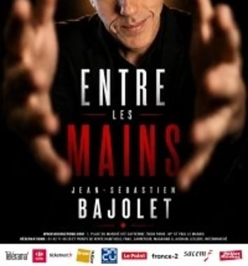 Entre les mains