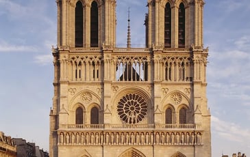 Les tours de Notre-Dame, 1 an déjà !