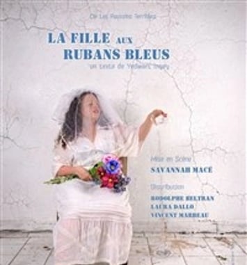 La Fille aux rubans bleus