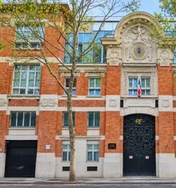 Visite de l'Hôtel de la Garantie, actuel Commissariat de Paris Centre
