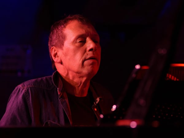 Laurent Fickelson Trio invite Sylvain Beuf : Tyner's Legacy, hommage à McCoy Tyner