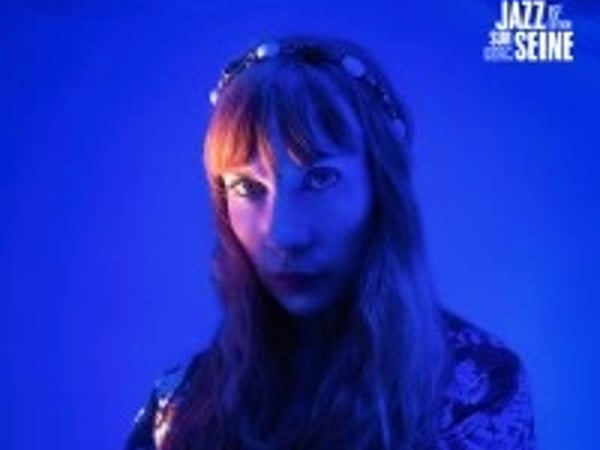 Äulne chante Jeanne Lee