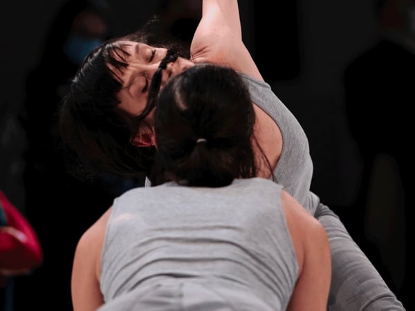 Arche, Myriam Gourfink (cycle Fondre)