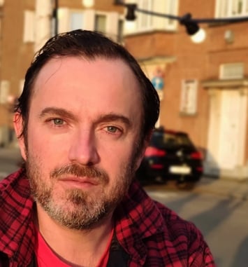 Malheur à celui qui est différent, Jonathan Capdevielle
