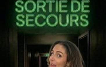 Jenna Segura dans Sortie de Secours
