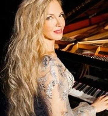 Svetlana Smolina, piano : Schubert, Schumann, Chopin, Liszt...